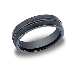 This Ceramic 6mm comfort-fit satin-finished band features a high polished center trim that offers a touch of elegance.