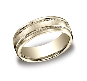 This 7.5mm satin-finished comfort-fit carved design band features two rope patterns along the center.