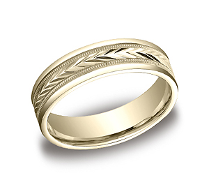 This remarkable 6mm comfort-fit carved design band features a variety of directional arrows along the center with a high polished round edge for a unique but classic look.