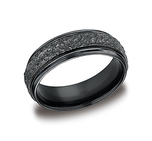 This beautiful black Titanium 7mm comfort-fit band features a hammered-finished with a high polished round edge that offers remarkable style.