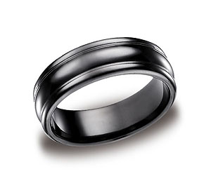 This awesome 7.5mm comfort-fit black Titanium band features a high polished finish with bold, round edges.