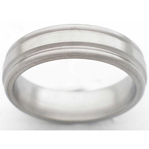 6MM FLAT TITANIUM BAND WITH ROUND EDGES IN A SATIN FINISH.