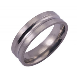 7MM FLAT TITANIUM BAND WITH A CONCAVE POLISHED CENTER AND SATIN EDGES.
