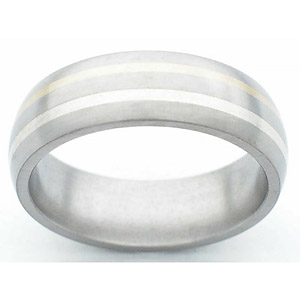 7MM DOMED TITANIUM BAND WITH(1)1MM 24K YELLOW GOLD INLAY AND (1)1MM STERLIN SILVER INLAY IN A SATIN FINISH.