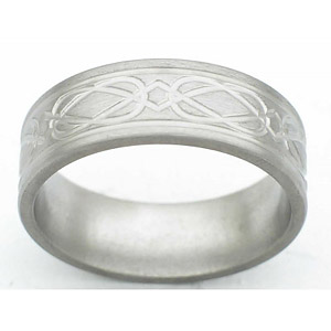 7MM FLAT TITANIUM BAND WITH(2).5 GROOVES AND CELTIC WEAVE TOOLING IN A SATIN FINISH.