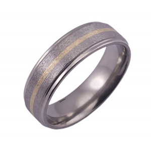 7MM FLAT TITANIUM BAND WITH GROOVED EDGES AND (1)1MM 14K YELLOW GOLD INLAY IN A STONE FINISH