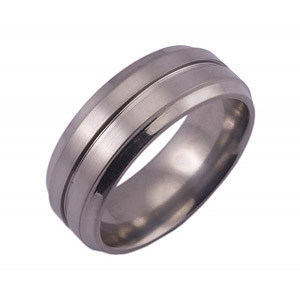 8MM FLAT TITANIUM RING WITH BEVELED EDGES IN A SATIN AND POLISH FINISH