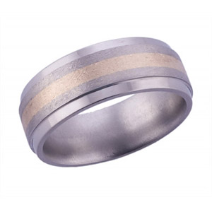 8MM BEVELED TITANIUM BAND WITH (1)2MM 14K YELLOW GOLD INLAY WITH A STONE FINISH