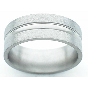 8MM FLAT TITANIUM BAND WITH A SMALL DOME IN CENTER. EDGES ARE POLISHED AND DOME POLISHED.