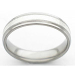 5MM FLAT TITANIUM BAND WITH GROOVED EDGES AND (1)2MM STERLING SILVER INLA...