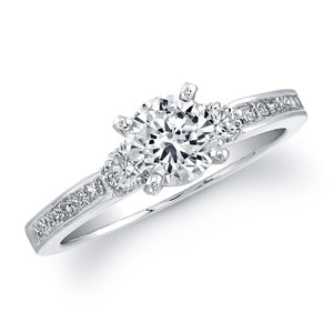 18k White Gold Classic Three Stone Princess Cut Diamond Engagement Ring