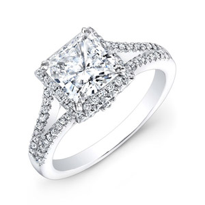 18k White Gold Split Shank Princess Cut Halo Diamond Engagement Ring